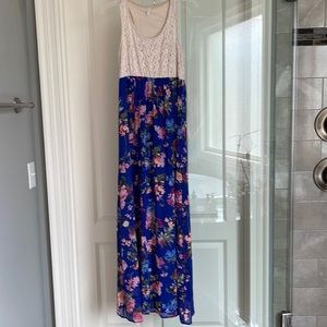 PinkBlush Maternity Maxi - Size Small